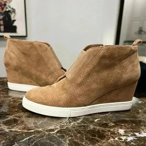 Linea Paolo - Anna - Low Heel Designer Platform Wedge Sneaker- Tan Suede SZ 7.5 - Picture 4 of 9